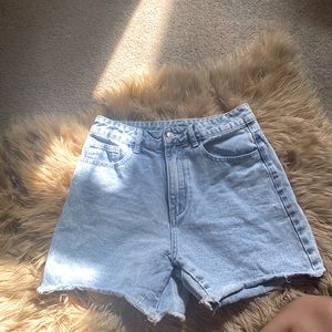Mom jeans/shorts